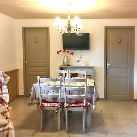 Appartement Cosy A Cornimont 30 M² Avec Terrasse Et Vue Montagne Eksteriør billede
