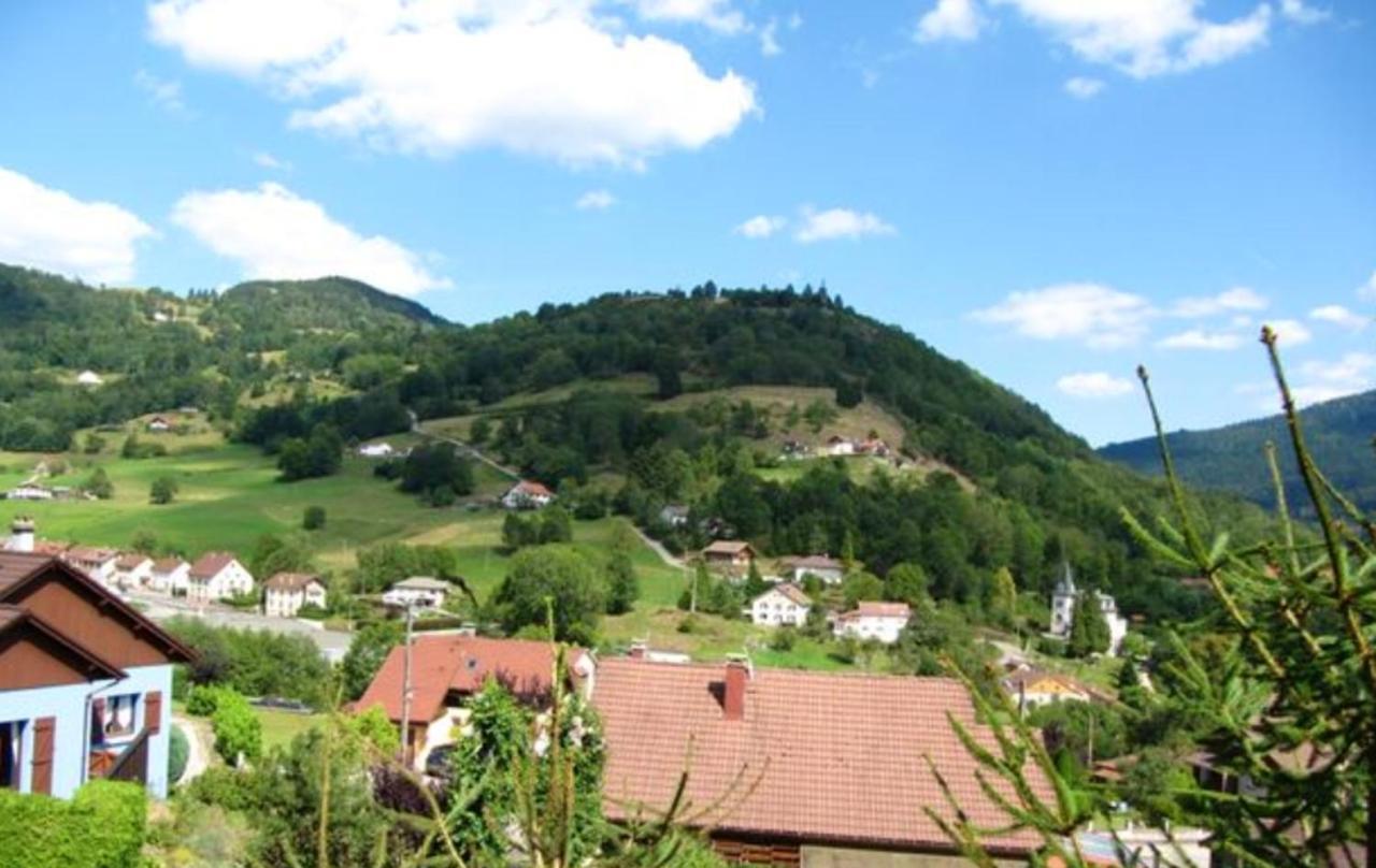 Appartement Cosy A Cornimont 30 M² Avec Terrasse Et Vue Montagne Eksteriør billede